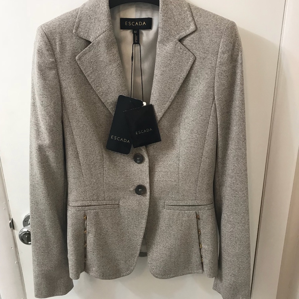 Escada Jacket. Size 32 XS/S